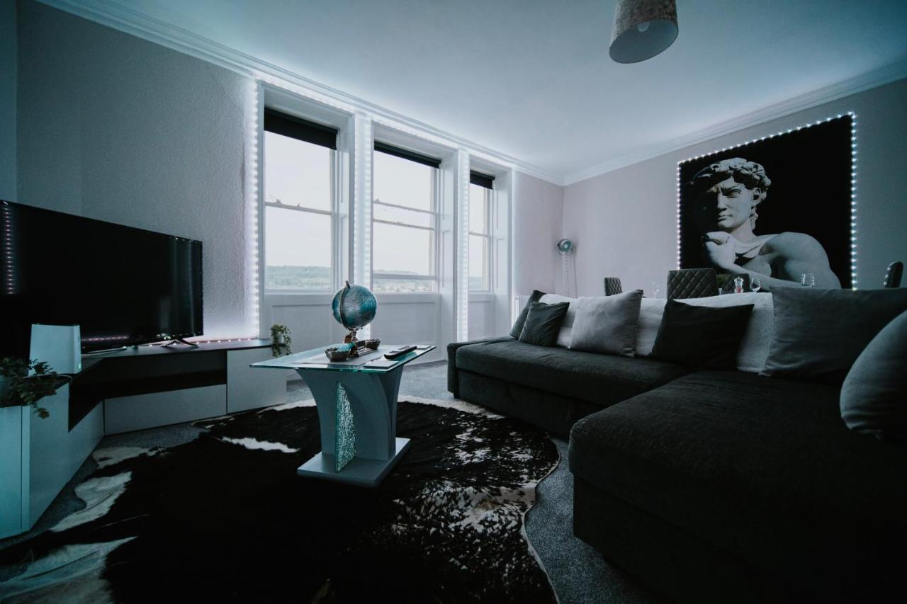 Roman Penthouse- City Skyline Views, 4K Tvs, 5G Wifi And More! Appartement Bath Buitenkant foto