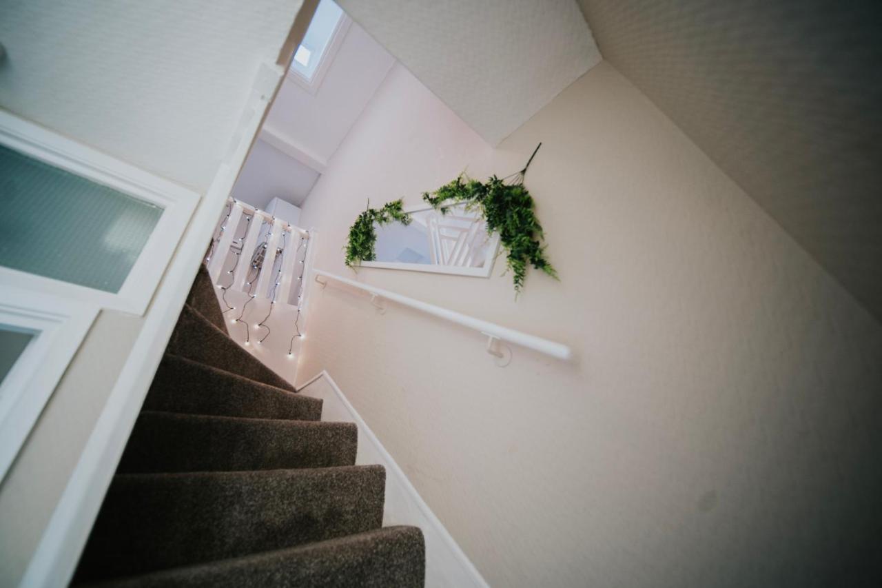 Roman Penthouse- City Skyline Views, 4K Tvs, 5G Wifi And More! Appartement Bath Buitenkant foto