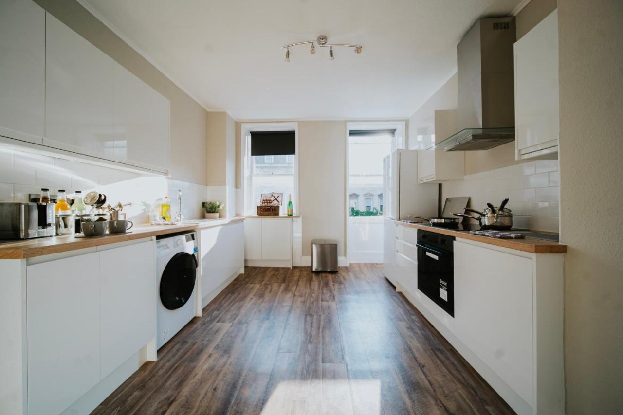 Roman Penthouse- City Skyline Views, 4K Tvs, 5G Wifi And More! Appartement Bath Buitenkant foto